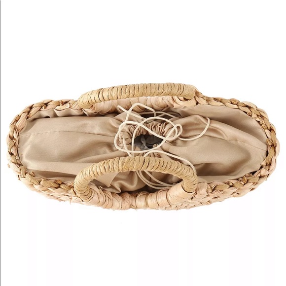 Straw Retro Knitted Handbag • Rattan Straw - Picture 5 of 7